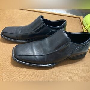 Elegant Black Men's Slip-On Shoes